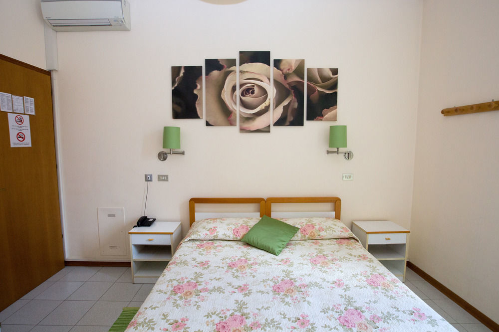 Hotel Arcoveggio Bologna Kültér fotó